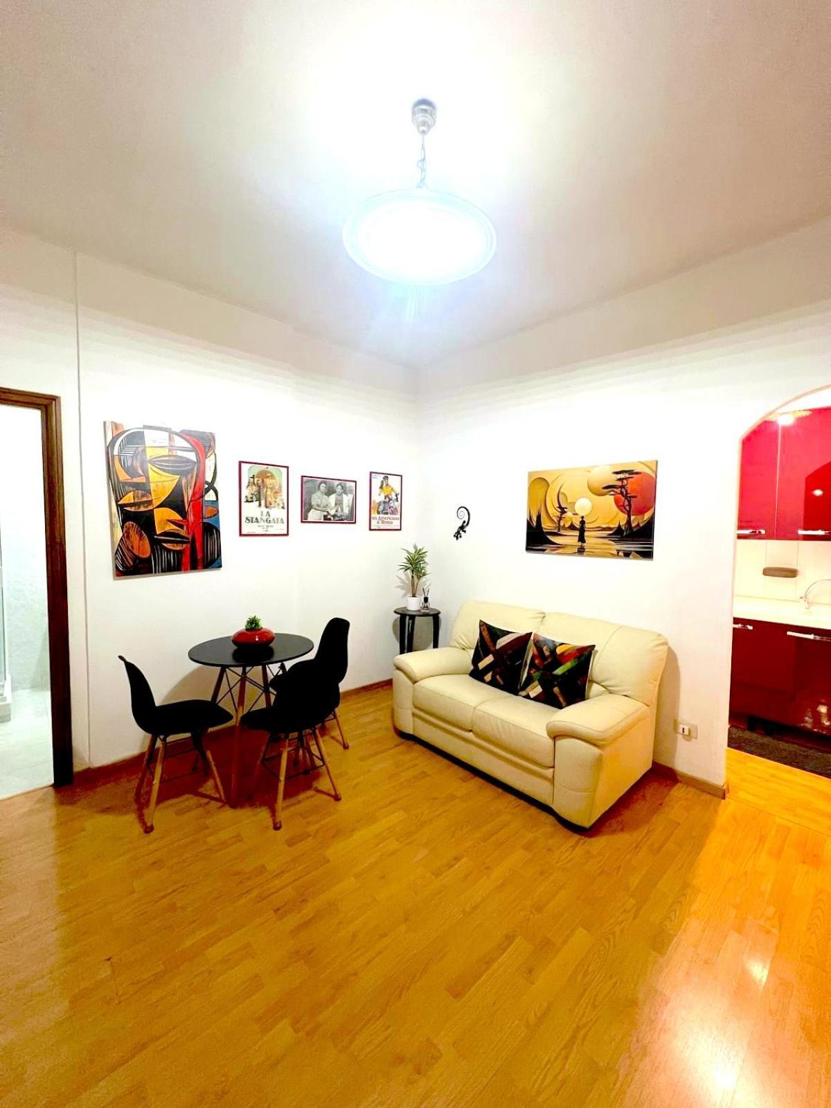 Apartment Gecko, Cozy At 5min From Metro, Bus, Tram Rome